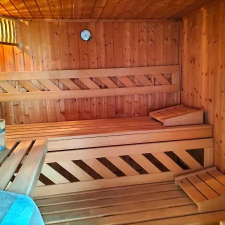 La Mouillere Bed & Breakfast 4*